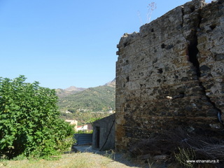 Torre Saracena Locadi